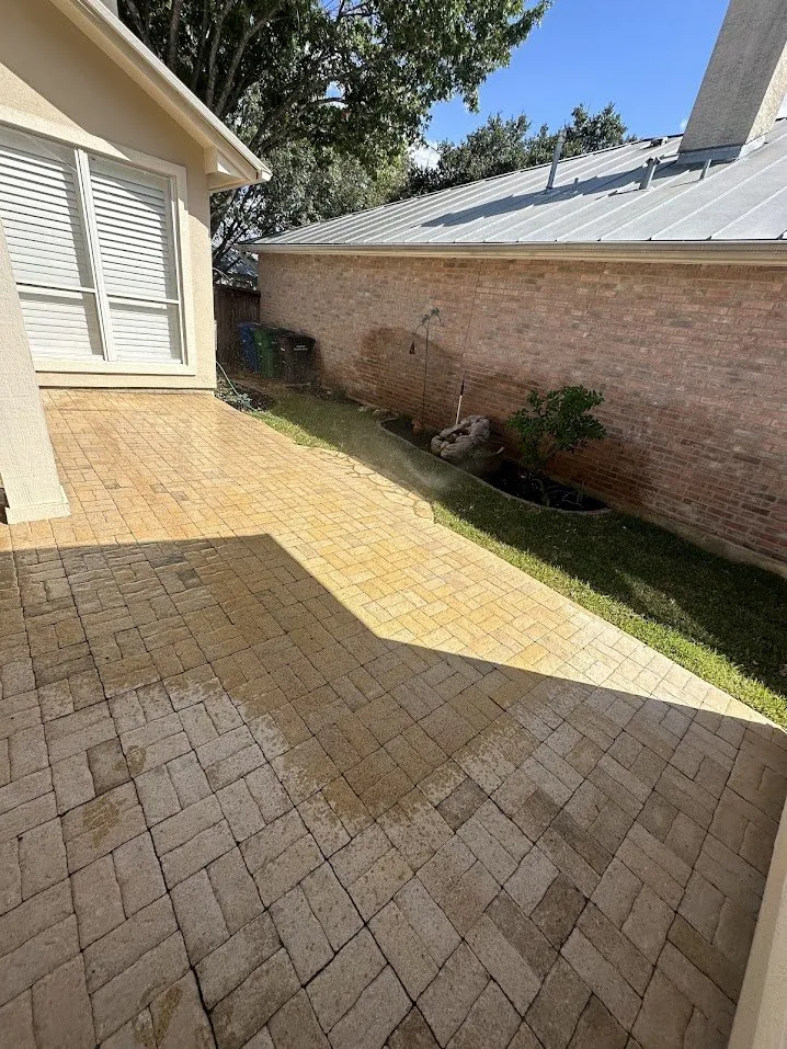 Trusted landscaping services in Austin, TX by Luna’s Lawn And Construction