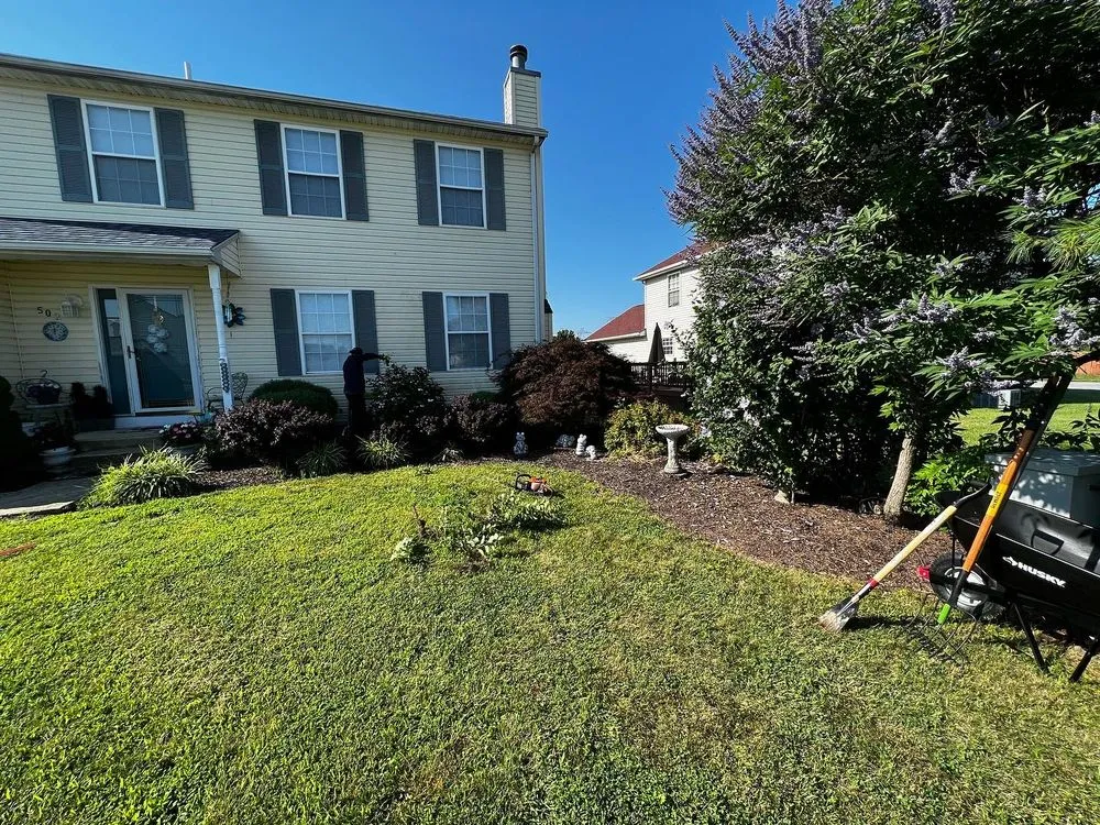 Expert landscape installation experts serving New Castle, DE - Luna’s Lawn Care