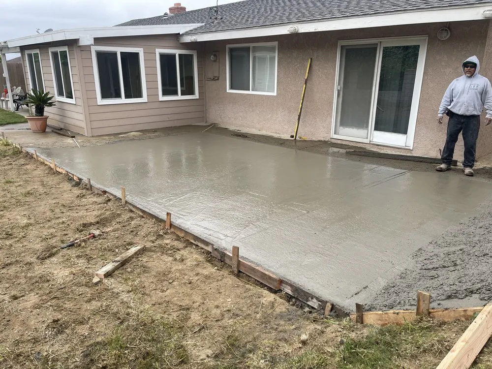 Professional landscaping services in Fullerton, CA - Lunas services