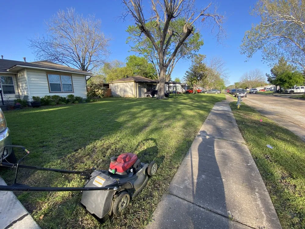 Affordable residential landscaping for homes in Garland, TX by Lunas Services