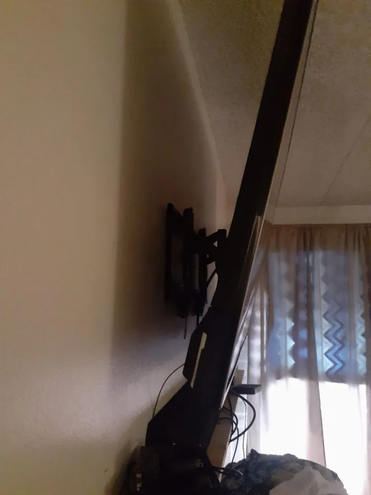 Custom outdoor landscaping in Tucson, AZ by LunaVilla Maintenance And Services