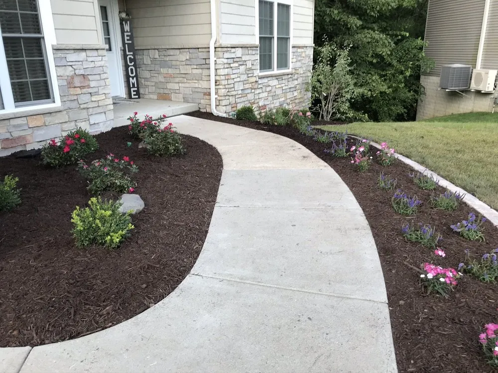 Reliable yard cleanup service for homes across Moline, IL - Lundahl Landscaping