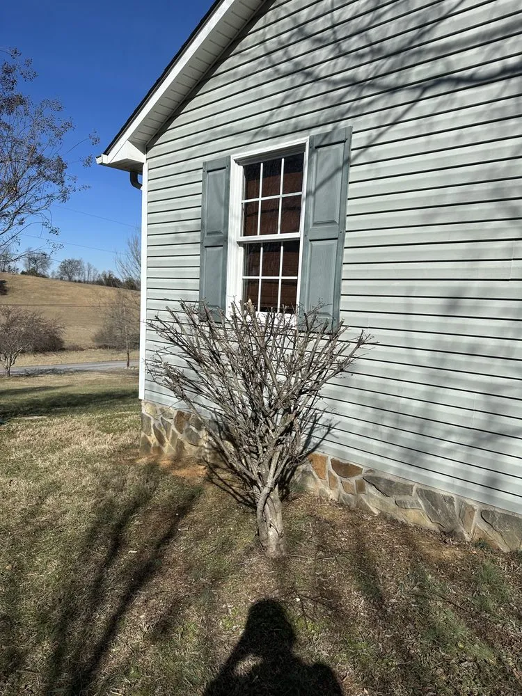 Local landscape design in Chuckey, TN by Lundy’s LawnCare