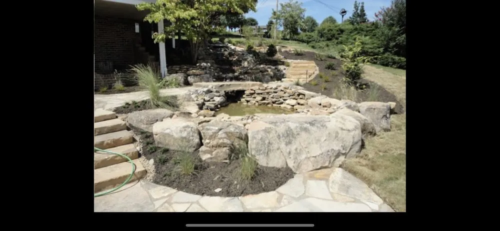 Top-rated residential landscaping for beautiful yards in Kingston, TN by Lunsford Land Design