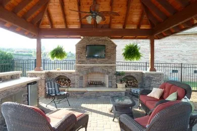 Local landscape design experts serving Kingston, TN - Lunsford Land Design