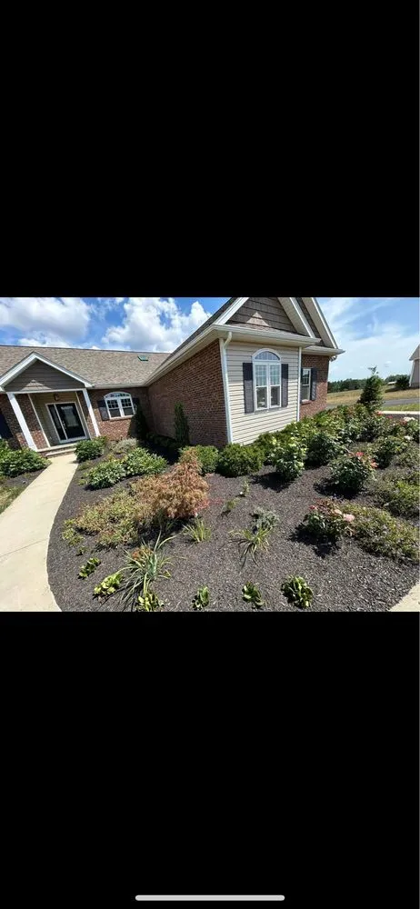 Expert landscaping services in Lyndhurst, VA by Lunsford Outdoor Innovations