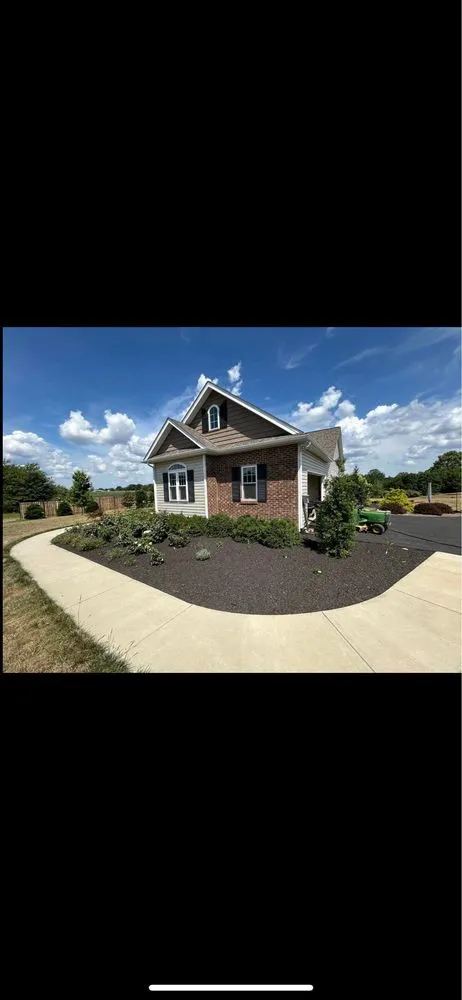 Local residential landscaping experts serving Lyndhurst, VA - Lunsford Outdoor Innovations