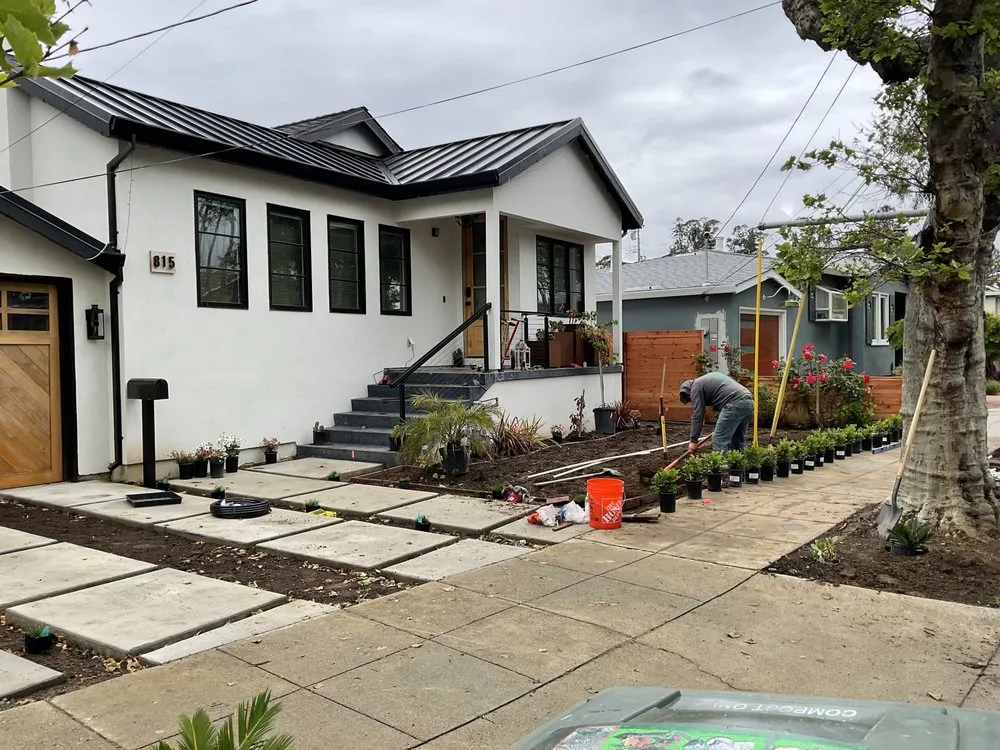 Custom landscape installation in Redwood City, CA by Lupe Garden Landscaping