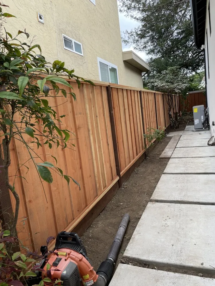 Expert landscape design for residential properties in Redwood City, CA by Lupe Garden Landscaping