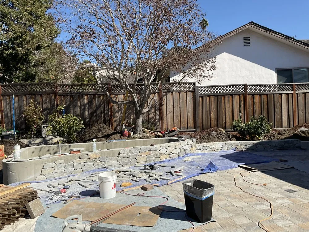 Affordable garden landscaping in Redwood City, CA by Lupe Garden Landscaping