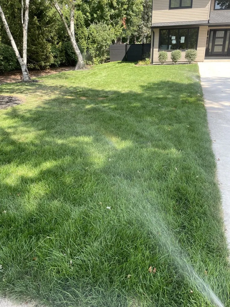 Reliable landscaping services in Elgin, IL - Lupe Lawn Irrigation