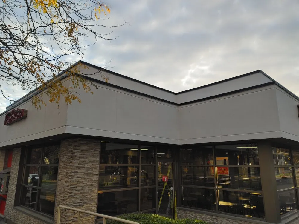 Trusted landscape design experts serving Pickerington, OH - Lupe Montanez