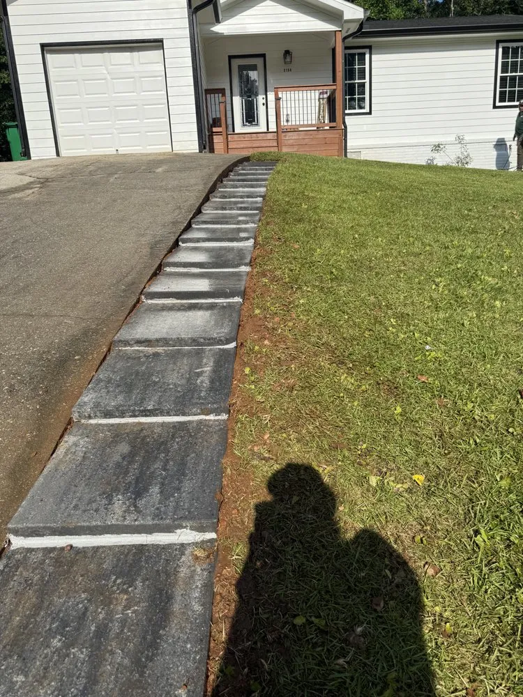 Custom residential landscaping in Atlanta, GA - Lupe’s Landscaping