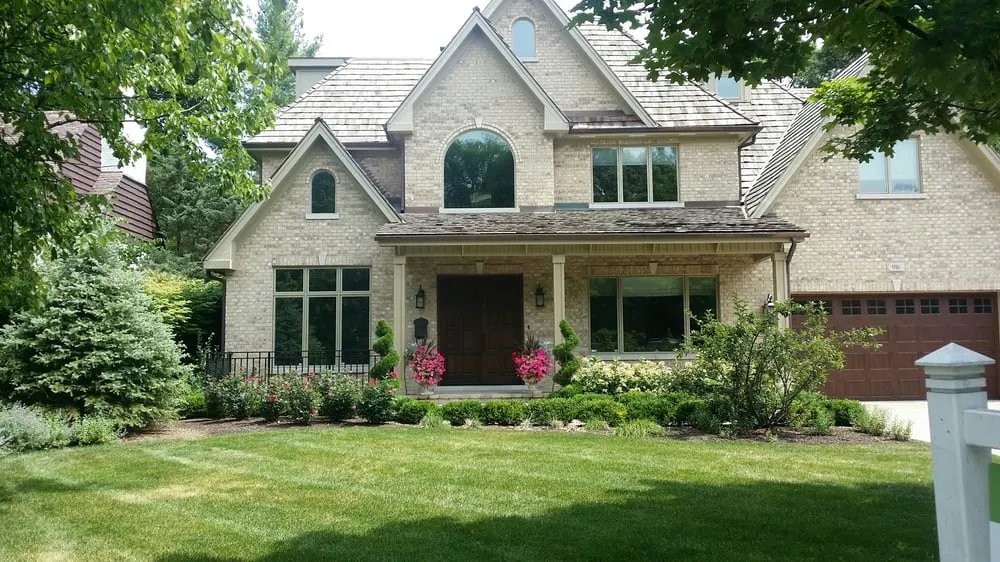 Professional landscaping services for residential properties across Evanston, IL - Lupe's Lawn Service