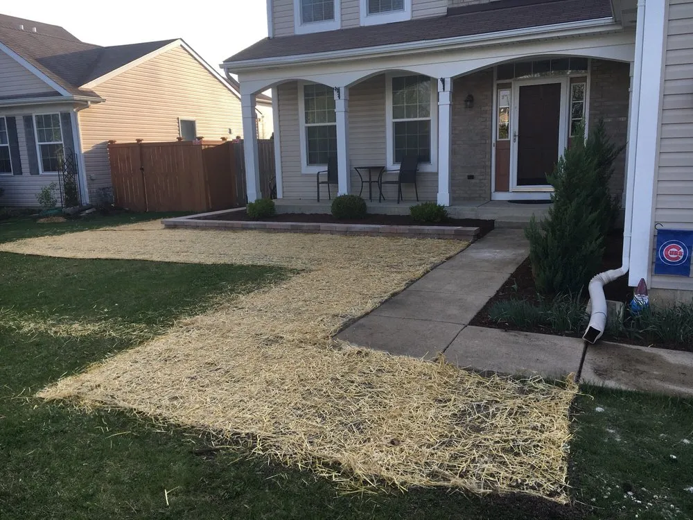 Top-rated landscape installation for homes in Aurora, IL by Lupita Landscaping