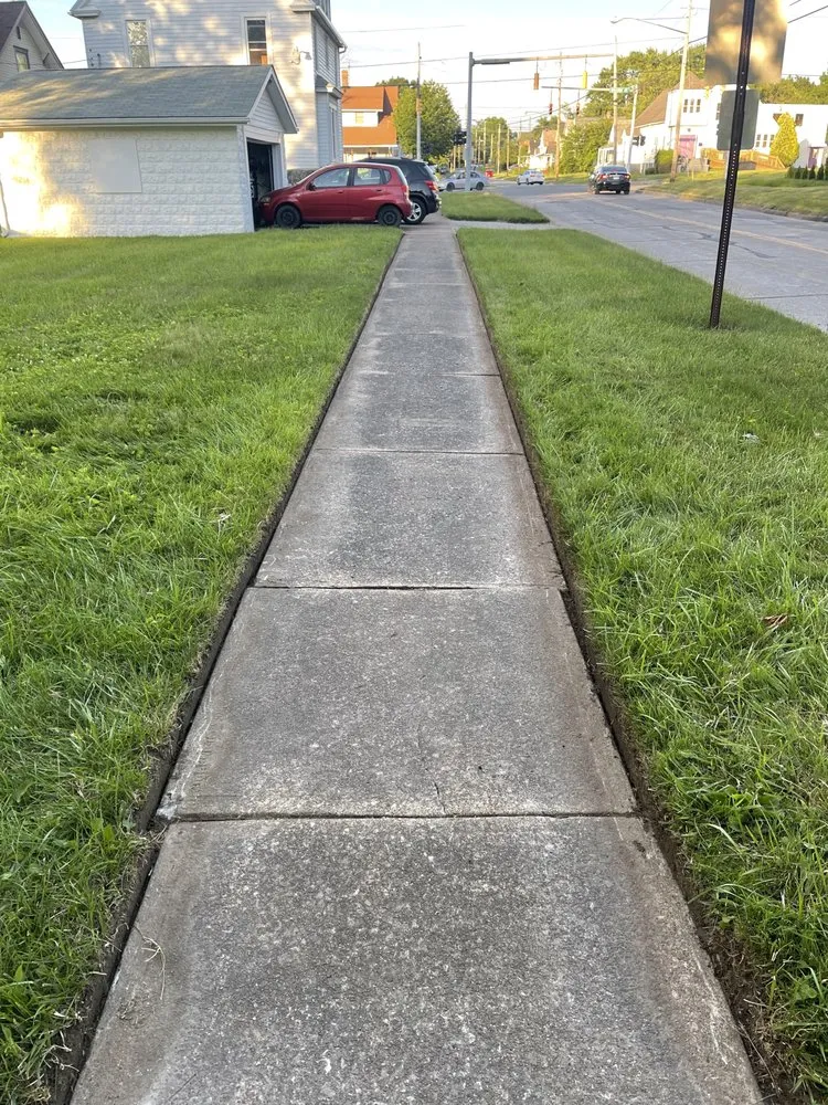 Expert landscape installation in Huron, OH by Luscious Lawns & Landscaping