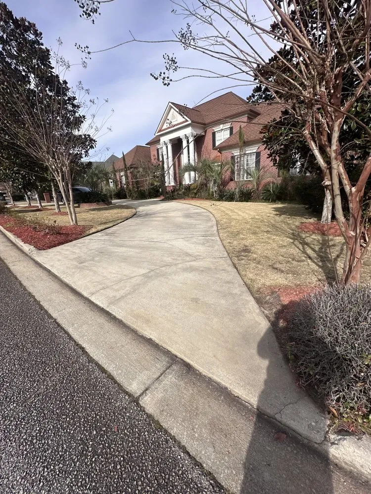 Trusted outdoor landscaping for year-round maintenance across Harlem, GA - Lush Green Garden