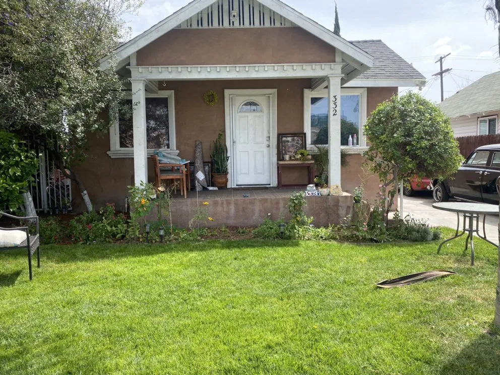 Custom residential landscaping near you in Los Angeles, CA by Lush Landscaping