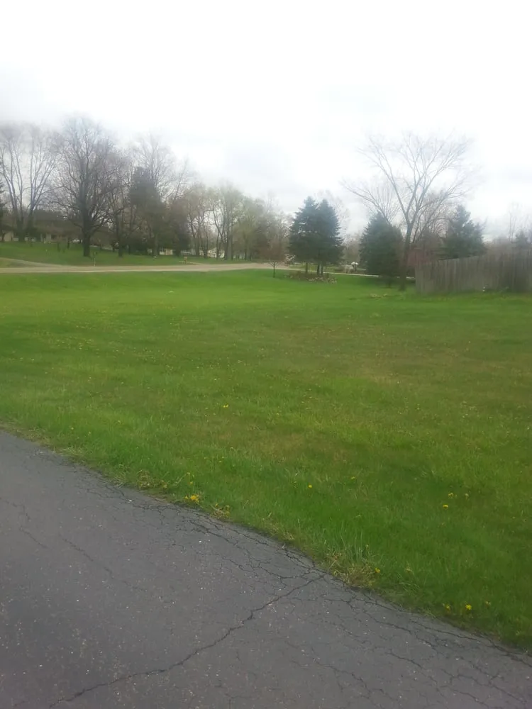 Custom lawn care service in Brighton, MI - Lush Lawn