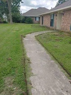 Affordable outdoor landscaping experts serving Lake Charles, LA - Lush Lawn Care