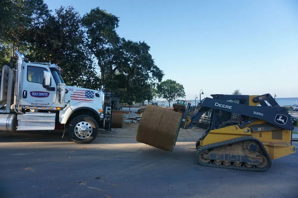 Custom landscaping services in Pierre Part, LA - Lush Lawn Logistics