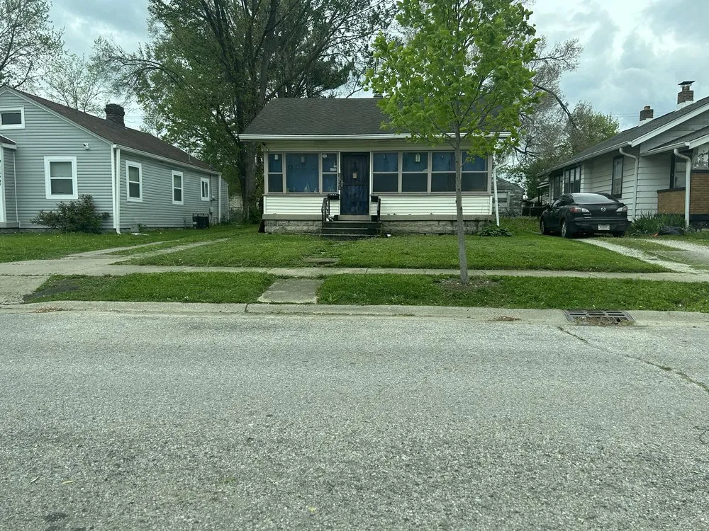 Reliable yard maintenance for outdoor upgrades across Indianapolis, IN - Lush Lawn Services