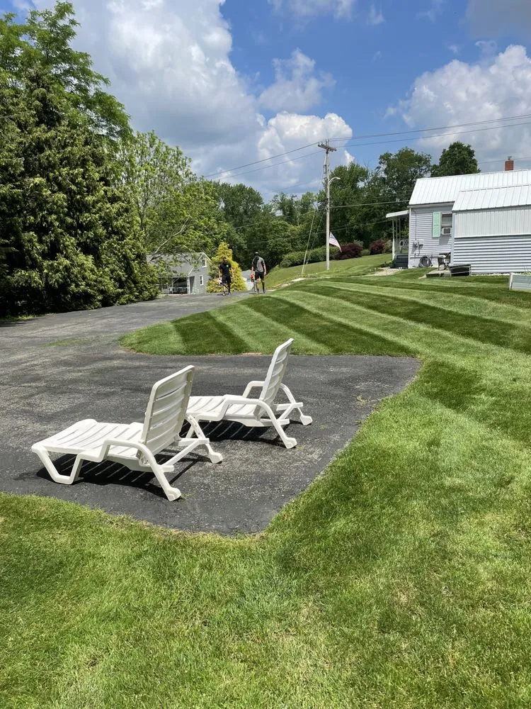 Local landscape installation experts serving Latrobe, PA - Lush Lawns