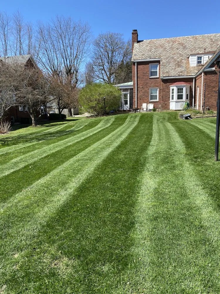 Expert lawn mowing service in Latrobe, PA - Lush Lawns