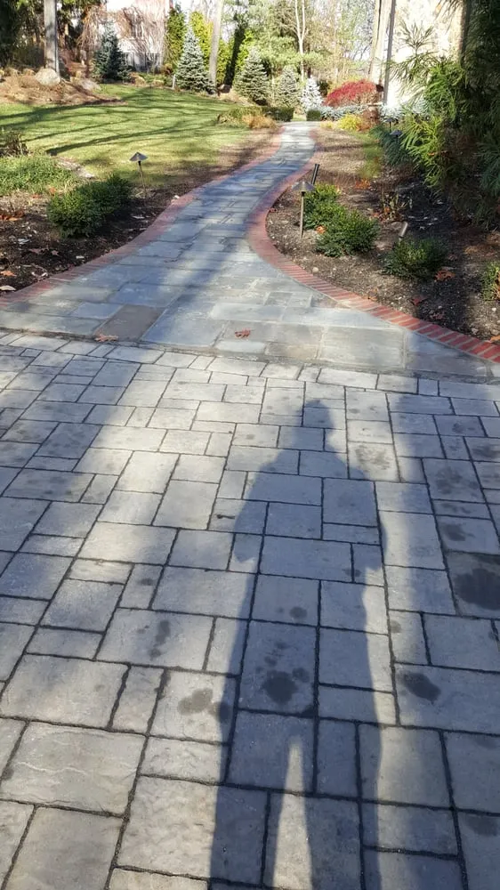 Expert garden landscaping in North Bergen, NJ by Lush MS Landscape & Construction