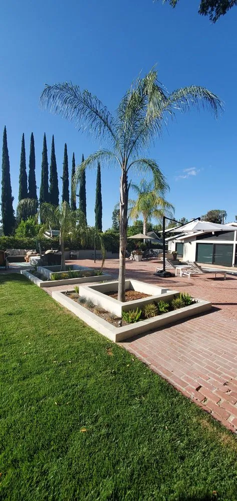 Local outdoor landscaping in Los Angeles, CA by Lush Remodeling