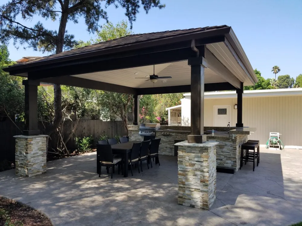 Affordable lawn mowing service experts serving Los Angeles, CA - Lush Remodeling