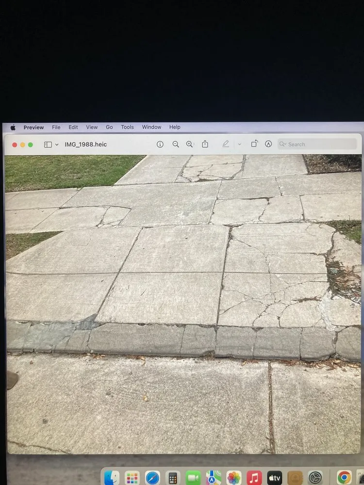 Affordable lawn mowing service in Los Angeles, CA - Lush Remodeling