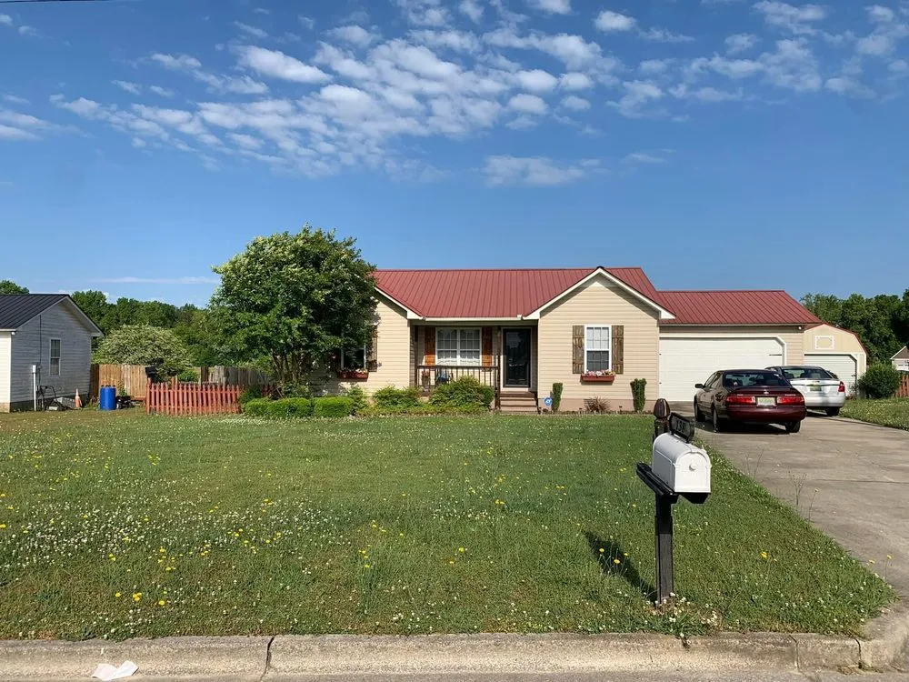 Top-rated yard maintenance in Guntersville, AL - Lush View Landscaping