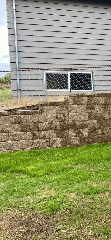 Expert outdoor landscaping for homes in Federal Way, WA by Lush Vista Landscape Architecture