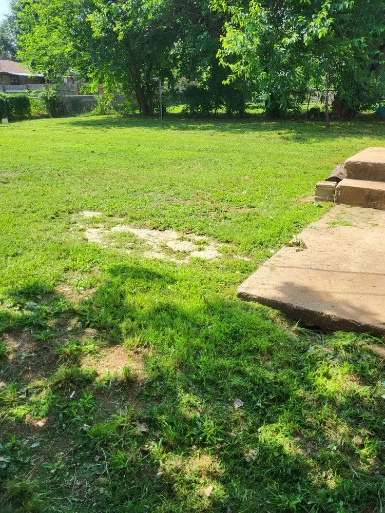 Professional landscape installation in Oklahoma City, OK - Lushes Lawns