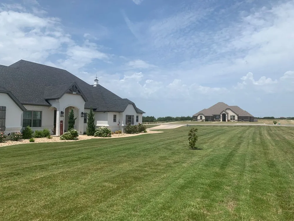 Custom yard cleanup service near you across Granbury, TX - Lutgen Lawn Care