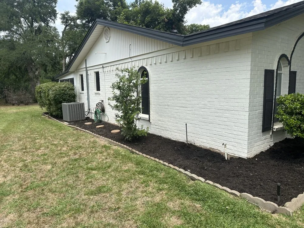 Reliable landscaping services in Granbury, TX - Lutgen Lawn Care