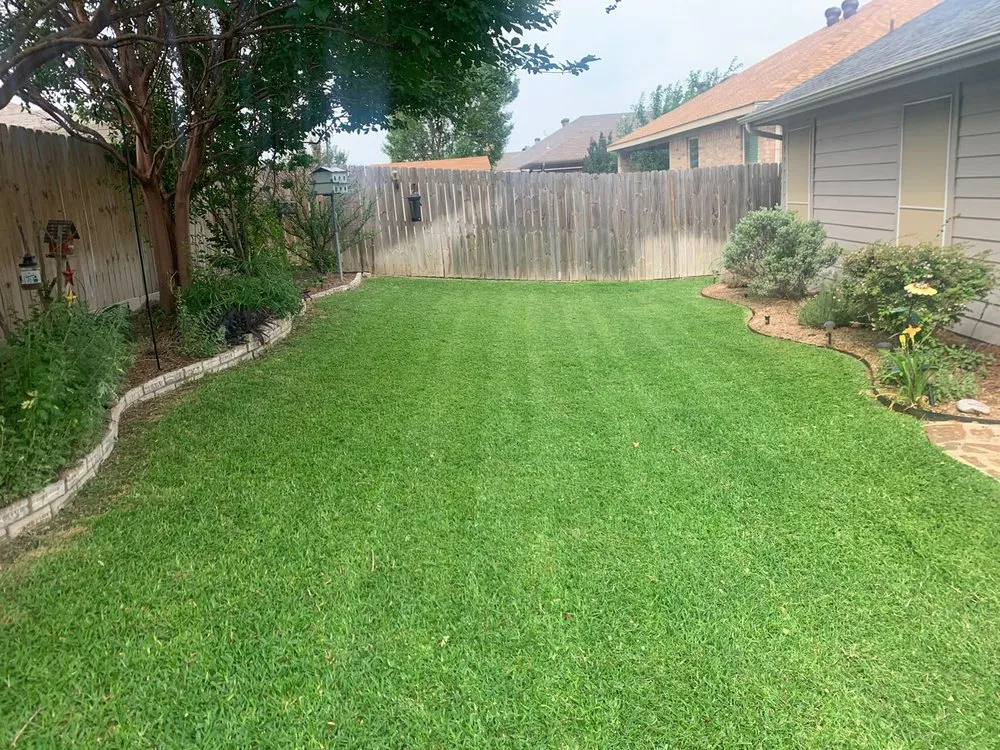Affordable yard maintenance experts serving Granbury, TX - Lutgen Lawn Care
