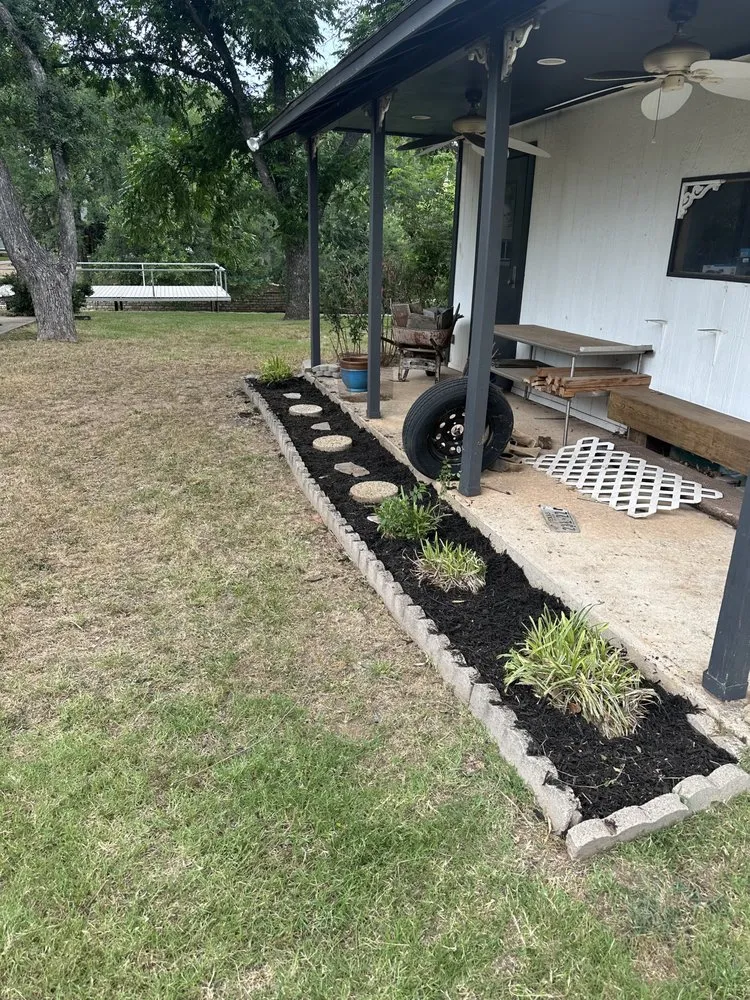 Custom landscape installation experts serving Granbury, TX - Lutgen Lawn Care