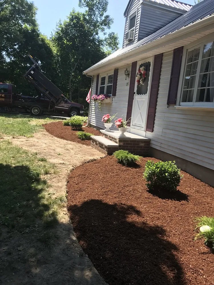 Expert garden landscaping in Holbrook, MA - Lutz Landscaping and Excavating