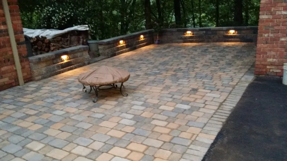 Expert yard cleanup service in Glenshaw, PA - Lutz's Landscaping