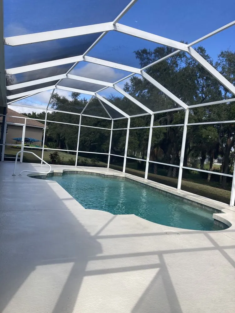 Reliable yard maintenance near you in Bradenton, FL by Lux Cleaning Solutions