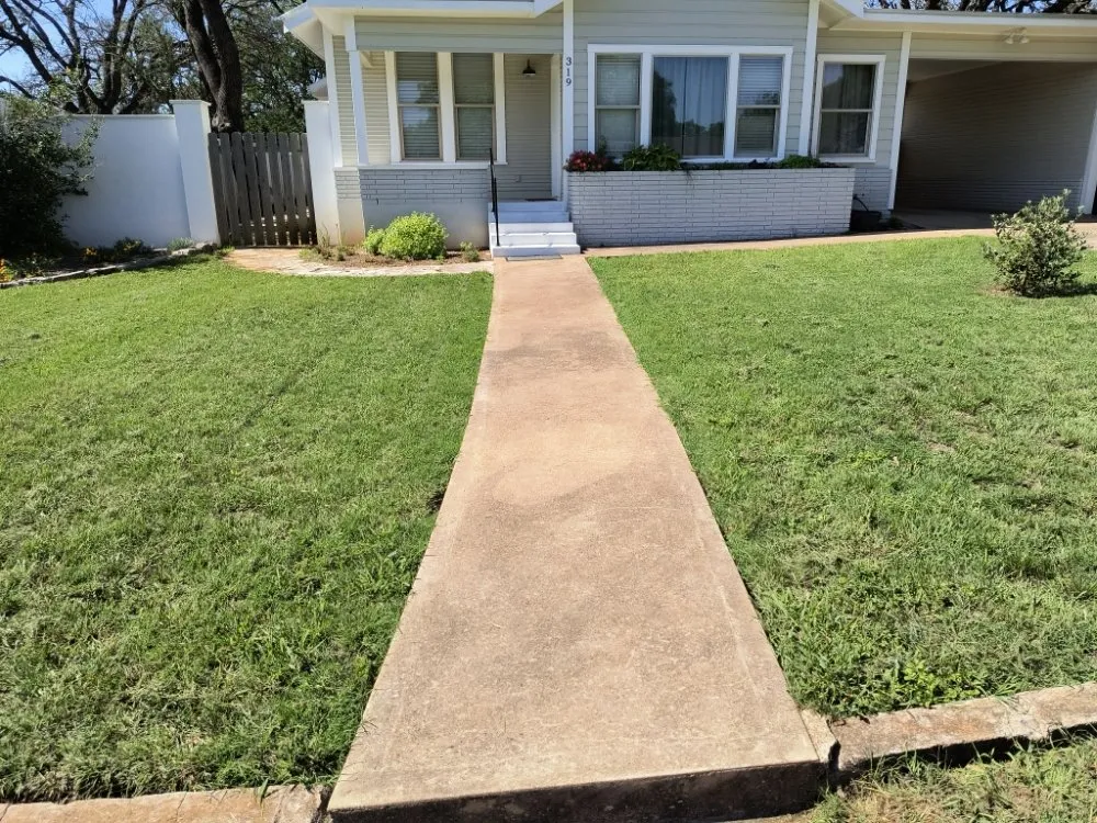 Trusted garden landscaping experts serving Fredericksburg, TX - Lux Family Lawn Care And General Maintenance