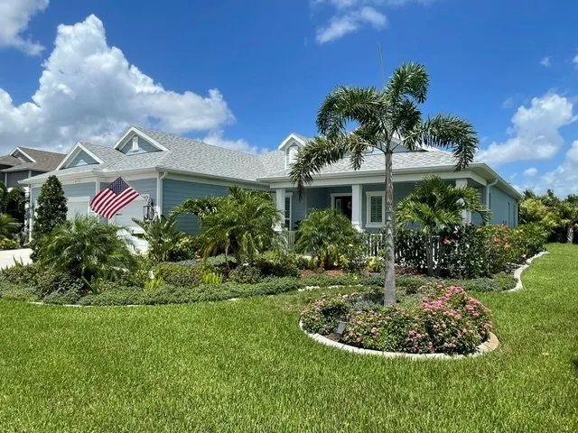 Trusted outdoor landscaping with custom design in Parrish, FL by LUX Landscaping Design & Maintenance