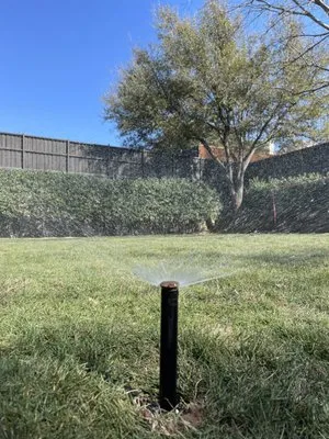 Lux Texas Sprinkler Repair Logo