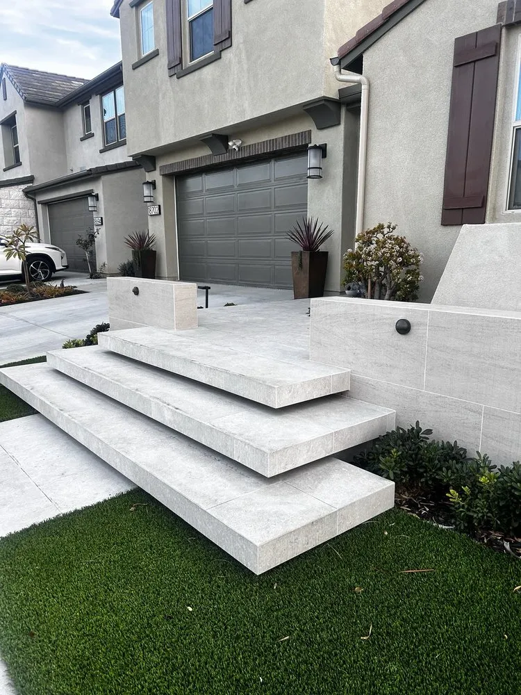 Expert outdoor landscaping experts serving Huntington Beach, CA - Luxarc Exterior Landscapes