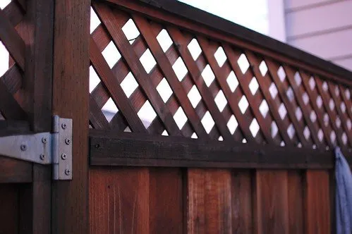 Affordable yard cleanup service for residential properties in Munford, TN by Luxe Green Landscape