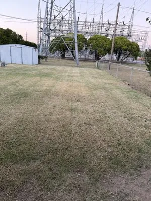 Luxe Lawn Legends Logo