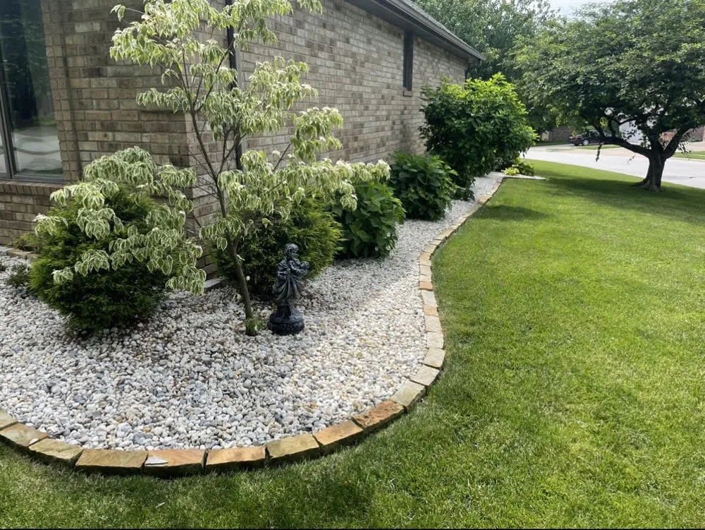 Trusted landscaping services experts serving Springfield, MO - Luxe Lawn Service