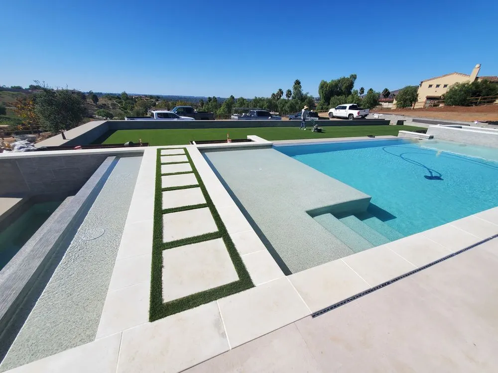 Custom yard maintenance experts serving Escondido, CA - Luxurious Landscape Living